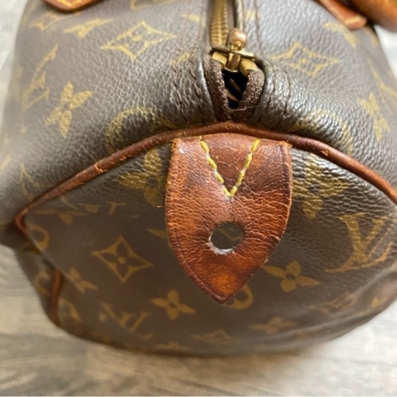 LOUIS VUITTON Monogram Speedy 30 Vintage Coated Canvas - Picture 15 of 16